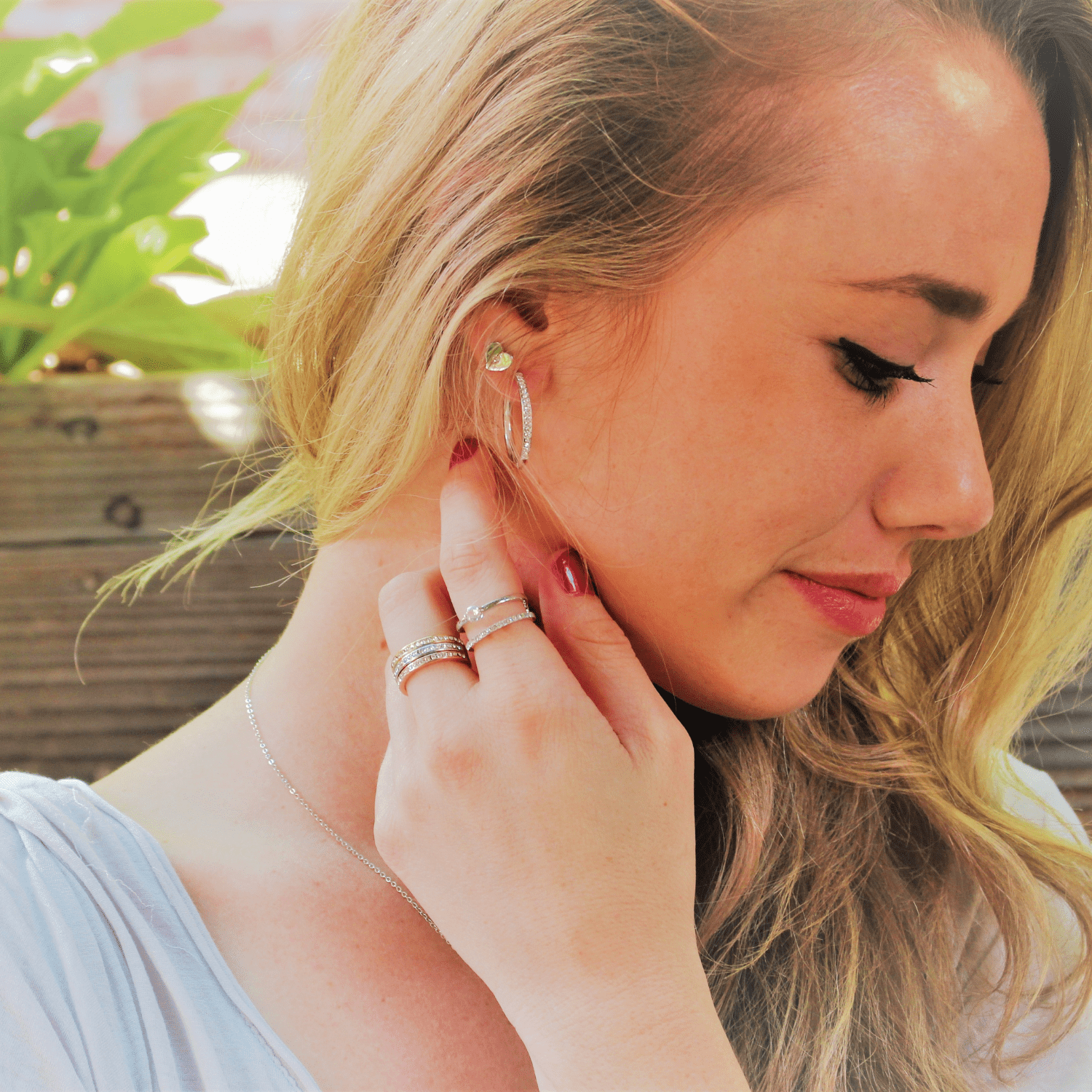 Cate & Chloe Bianca 18k White Gold Plated 25mm Hoop Earrings with Swarovski Crystals for Women